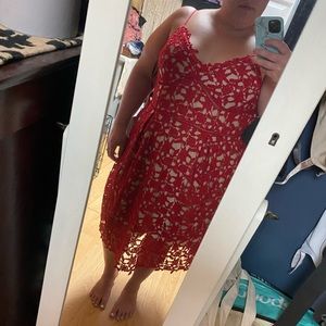 City chic red lace dress